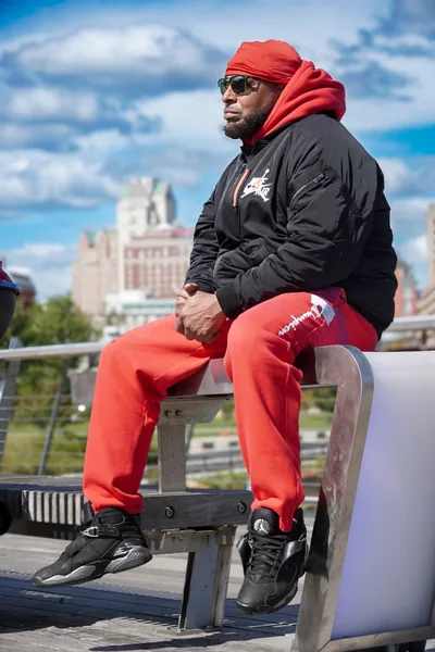 Street style in red